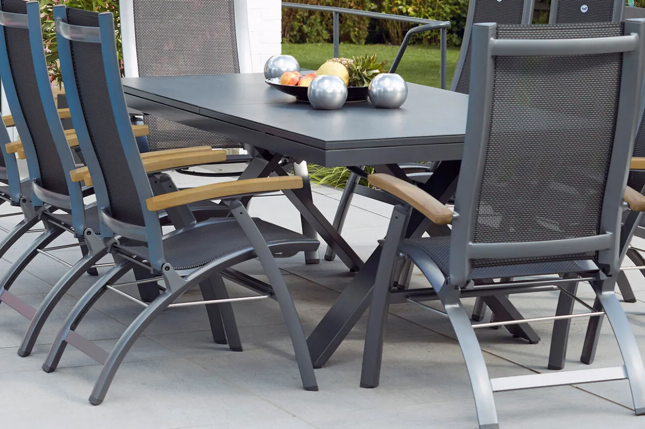 HARTMAN Sondermodell Xanadu / Primo Garten-Essgruppe, xerix/natur, Alu/Teak/Glaskeramik, 10 Klappstühle, 220/280x100cm, X-Gestell, Teak Armlehnen