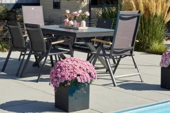 HARTMAN Xanadu / Aruba Garten-Essgruppe, xerix/natur, Alu/Teak/Glaskeramik, 4 Dining Sessel, 2 Klappstühle, 160/220x100cm, Teak Armlehnen