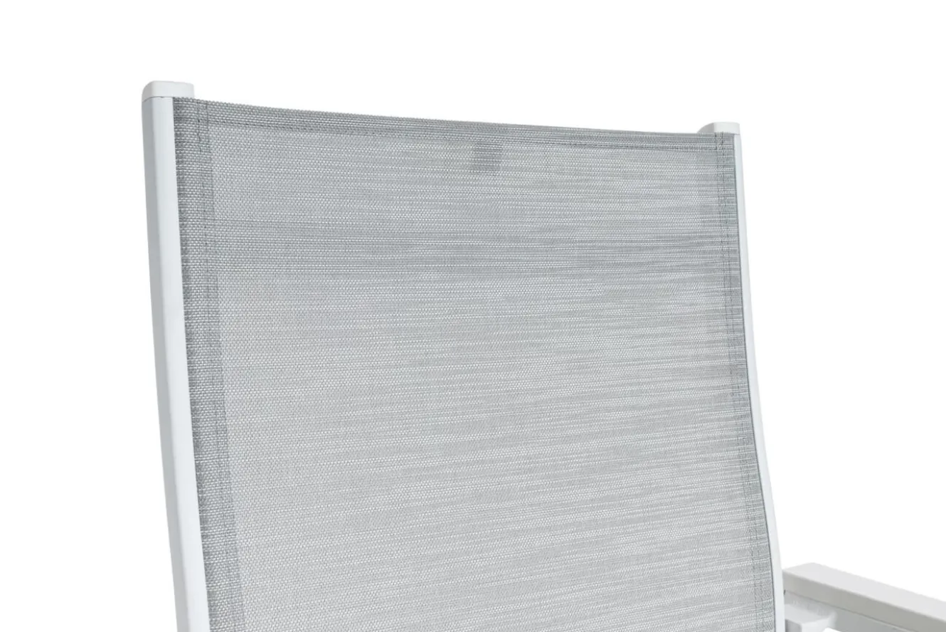 KETTLER Boulevard/BasicPlus Balkon-Set, weiß/hellgrau, Aluminium/KETTALUX, Tisch 70 x 70 cm, 2 Stapelsessel, schmutzabweisend