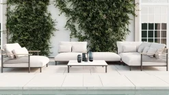 LIVING ZONE Dorina Plus Gartenlounge, grau/anthrazit, Alu/Holzoptik, wetterbeständig, UV-beständig, inkl. Kissen