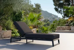 OUTFLEXX Allure Liege, Gartenliege, anthrazit, Aluminium und Polyester, 209 x 72 cm, schnelltrocknend, witterungsbeständig