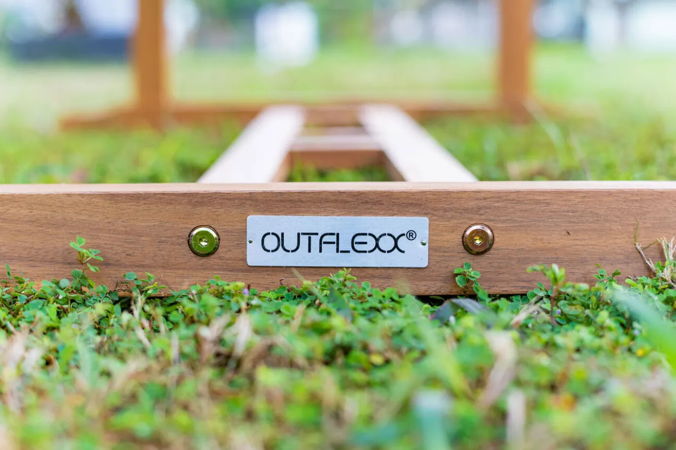 OUTFLEXX Ausziehtisch, natur, Akazie, 150/200 x 90 cm, Ausziehfunktion, FSC®-zertifiziertes Produkt