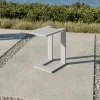 OUTFLEXX Beistelltisch U-Förmig, weiß, Aluminium, 50 x 30 cm,belastbar, korrosionsbeständig