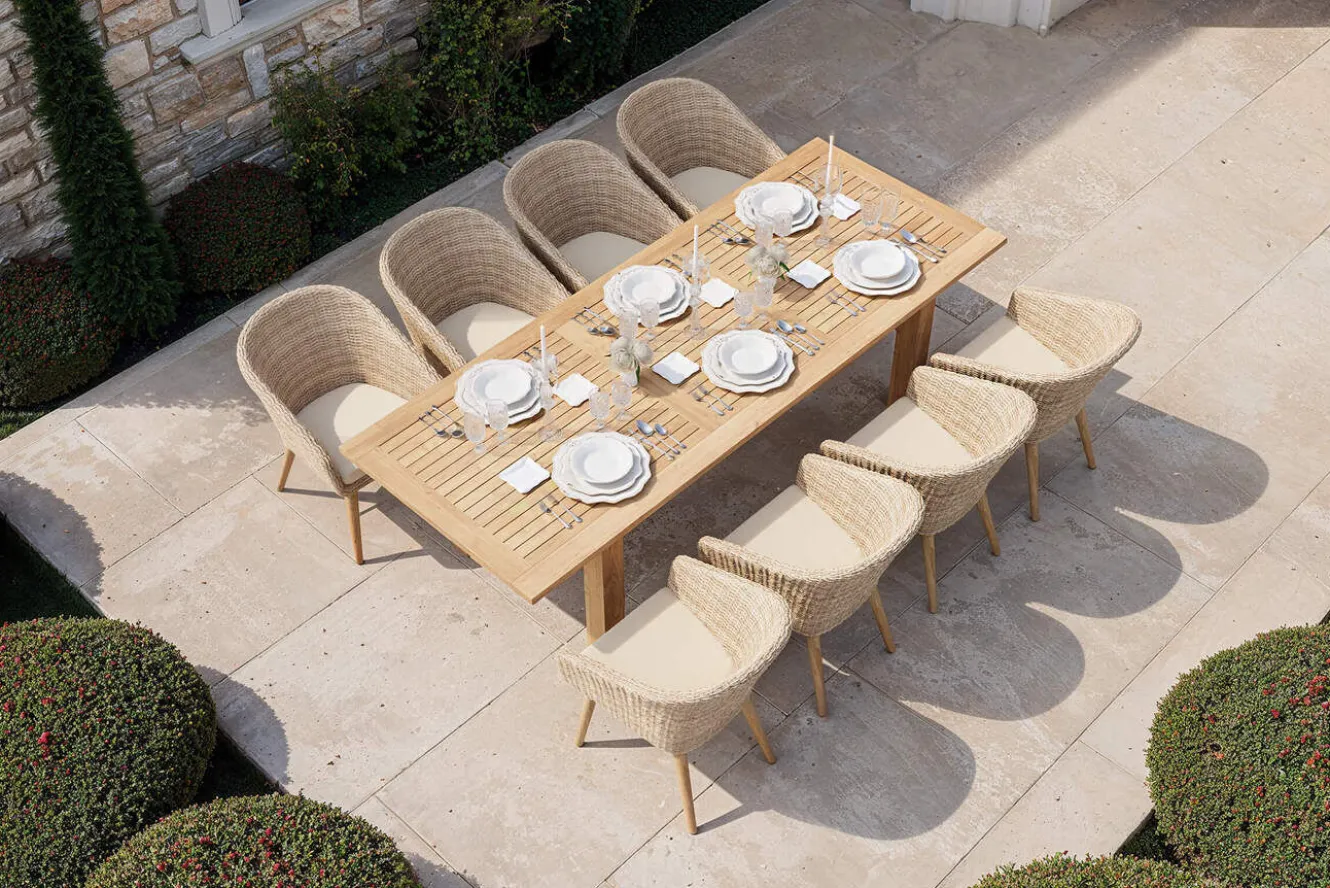 OUTFLEXX Borneo Garten-Essgruppe, natur/beige, Akazie/Polyrattan, Esstisch ausziehbar 180/220/260 x 100 cm, 8 Stühle mit Polster, FSC®-zertifiziertes Produkt