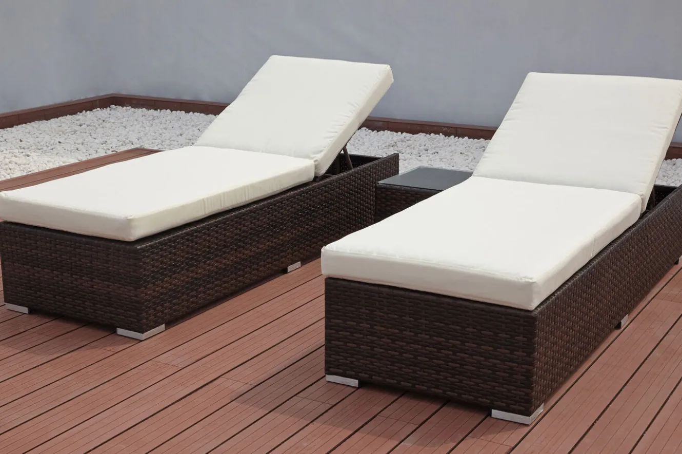 OUTFLEXX 2er-Set Sonnenliegen, braun marmoriert, Polyrattan, je 200x70x45cm, mit Beistelltisch