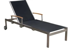 OUTFLEXX 2er-Set Sonnenliegen, schwarz, Edelstahl/Teak, 195,5x74x35cm, mit Beistelltisch 45x45cm, Teak Armlehnen, FSC®-zertifiziertes Produkt
