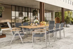 OUTFLEXX Garten-Essgruppe, schwarz, 200/300 x 100 cm, Edelstahl/Teak, Ausziehtisch, 8 Stapelstühle, 2 Klappstühle, FSC®-zertifiziertes Produkt