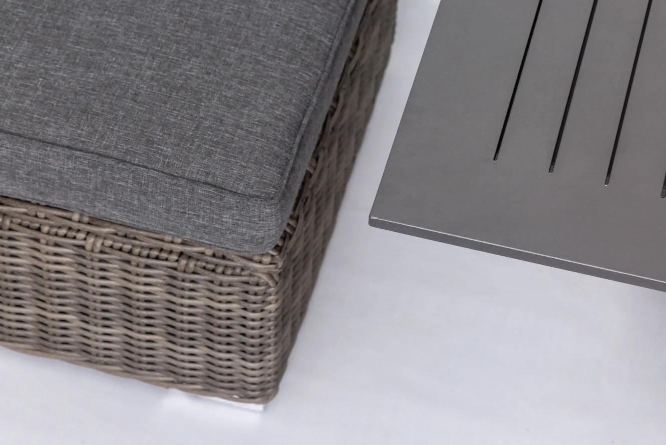 OUTFLEXX Gartenlounge Set, grau, Polyrattan, inkl. Loungetisch, für 5 Personen, wasserfeste Kissenbox