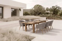 OUTFLEXX Kota Garten-Essgruppe, 6 Personen, ausziehbarer Tisch 180–260 cm, Akazie FSC®-zertifiziert/Polyrattan