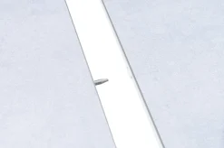 OUTFLEXX Premium Ausziehtisch, weiß, Alu/Glas, 180/240 x 100 cm, witterungsbeständig, hohe Belastbarkeit