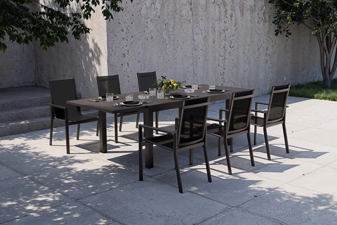 OUTFLEXX Premium Garten-Essgruppe, anthrazit matt/schwarz, Alu/Spraystone/Textilene, Tisch 160/260 x 100 cm, ausziehbar, 6 Stapelsessel