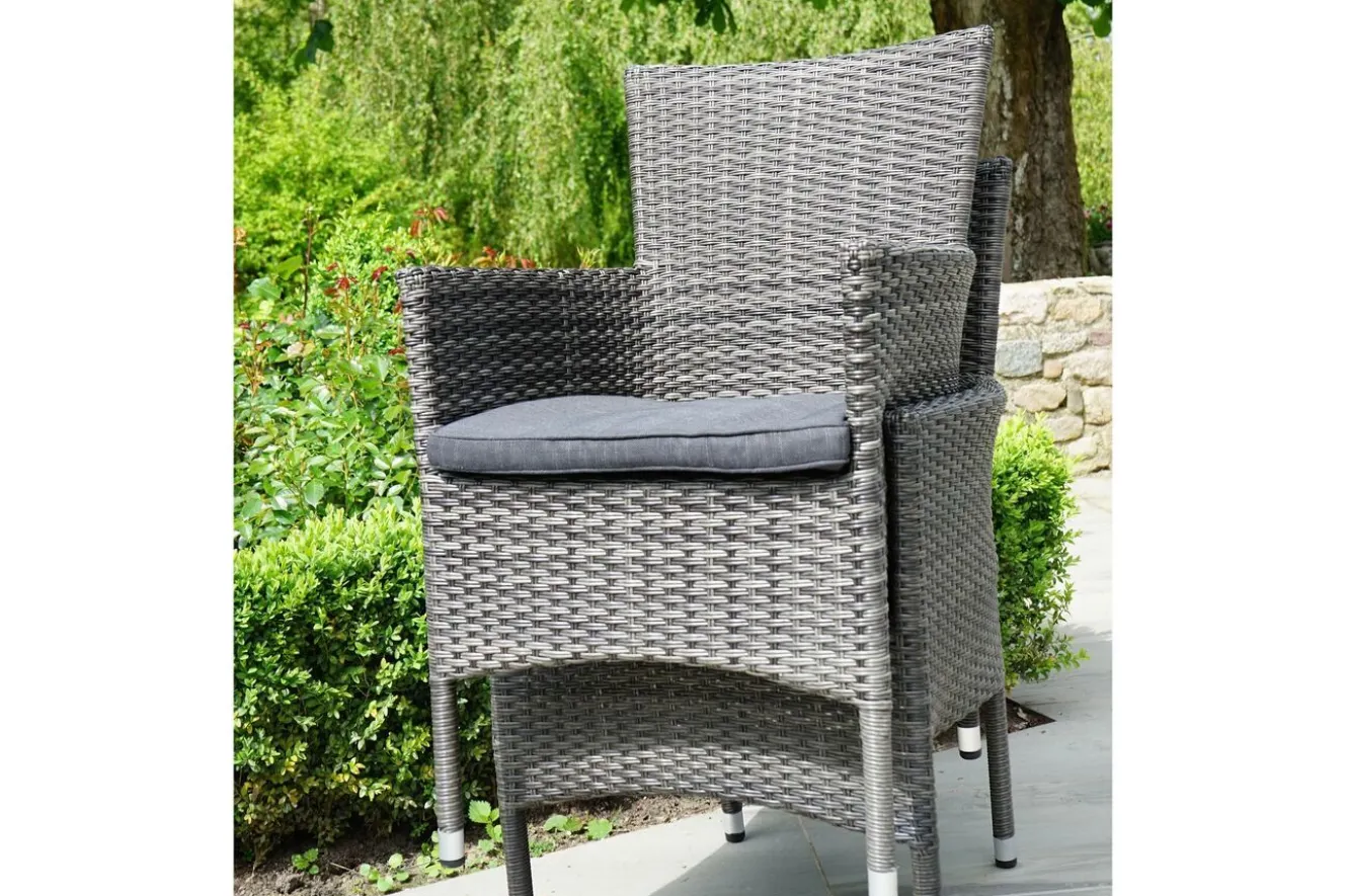 OUTFLEXX Rocking Balkon-Set, grau/braun-meliert, Polyrattan, Tisch 90x90 cm, 2 Stapelsessel, Glasplatte in Steinoptik