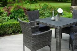 OUTFLEXX Rocking Balkon-Set, grau/braun-meliert, Polyrattan, Tisch 90x90 cm, 2 Stapelsessel, Glasplatte in Steinoptik