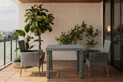 OUTFLEXX Rocking Balkon-Set, grau/braun-meliert, Polyrattan, Tisch 90x90 cm, 2 Stapelsessel, Glasplatte in Steinoptik