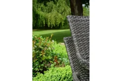 OUTFLEXX Rocking Balkon-Set, grau/braun-meliert, Polyrattan, Tisch 90x90 cm, 2 Stapelsessel, Glasplatte in Steinoptik