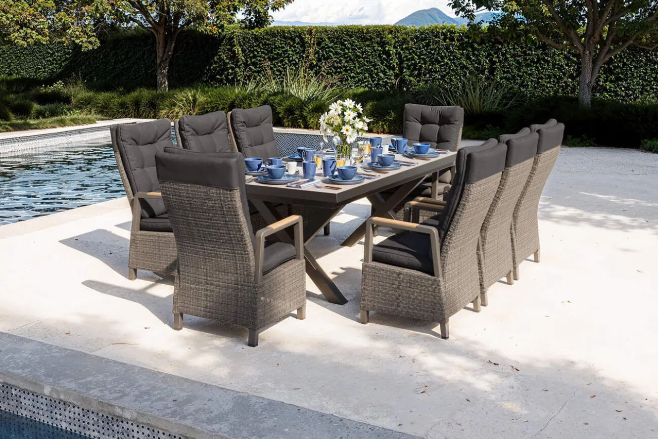 OUTFLEXX Serro Garten-Essgruppe, schwarz/anthrazit/grau, Alu/Polyrattan/Steinimitat, 200/260 x 100 cm, 8 Diningsessel, FSC®-zertifiziert, ausziehbar