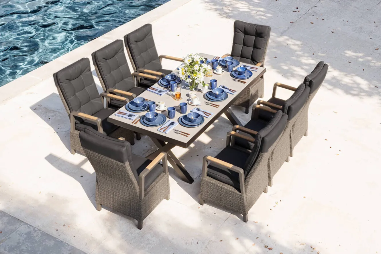 OUTFLEXX Serro Garten-Essgruppe, schwarz/anthrazit/grau, Alu/Polyrattan/Steinimitat, 200/260 x 100 cm, 8 Diningsessel, FSC®-zertifiziert, ausziehbar
