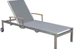 OUTFLEXX Sonnenliegen-Set, silber, Edelstahl/Teak, 195,5x74x35cm, mit Armlehnen, inkl. Beistelltisch 45x45cm, FSC®-zertifiziertes Produkt