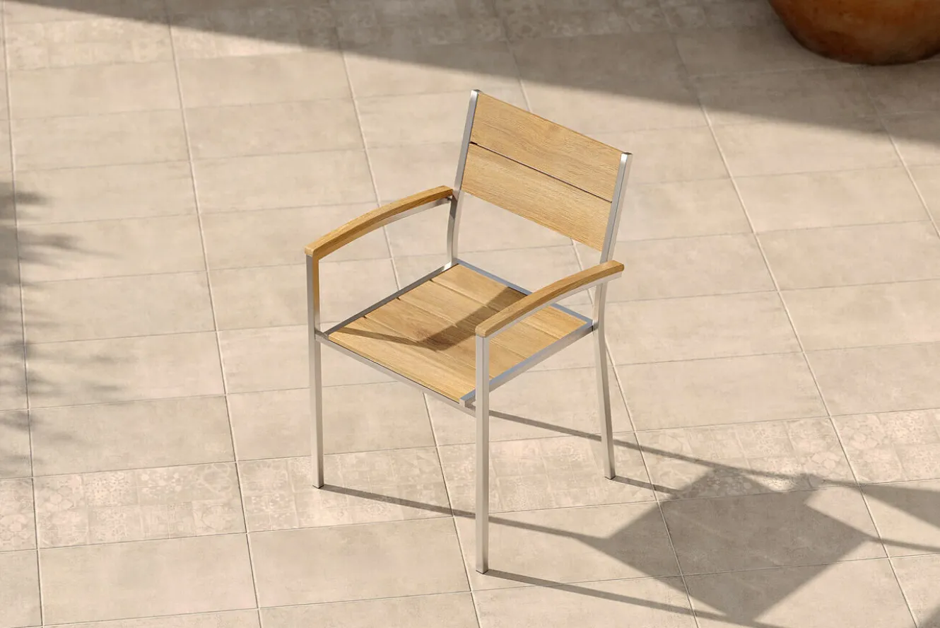 OUTFLEXX Stapelstuhl, silber/naturbelassen, Edelstahl/Teak, stapelbar, gebürstet, FSC®-zertifiziertes Produkt