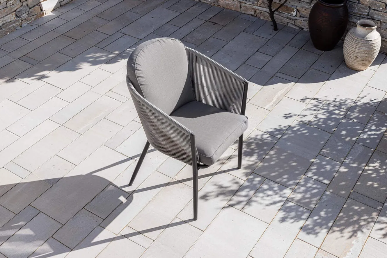 OUTFLEXX Tavio Dining Sessel, dunkelgrau/anthrazit, Alu/Rope-Geflecht, 58 x 61 x 80 cm, inkl. Sitzkissen