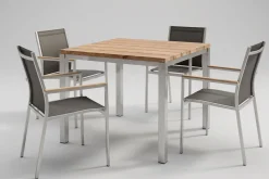 STERN Cardiff Garten-Essgruppe, silber/taupe, Edelstahl/recyceltes Teak, Tisch 90 x 90 cm, 4 Stapelsessel, FSC®-zertifiziertes Produkt
