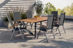 VILLANA Garten-Essgruppe, naturbelassen/anthrazit, Alu/Eukalyptus, Tisch 150/200 x 90 cm, 6 Sitzplätze, ausziehbar, FSC®-zertifiziertes Produkt