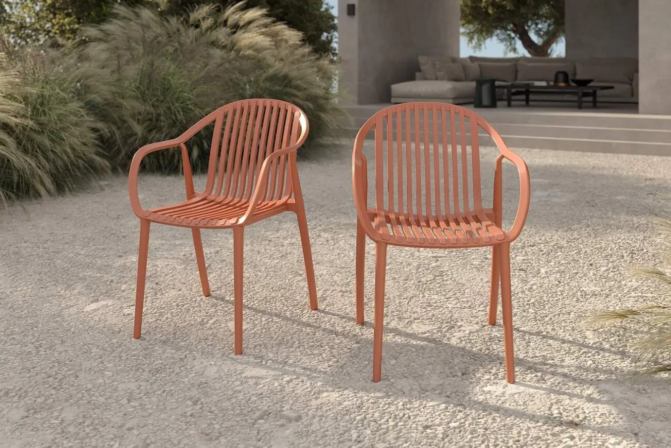 VILLANA Pico Curve Stapelsessel 2er-Set, ziegelrot, Kunststoff, 56,5 x 59,5 x 83 cm, stapelbar, UV-beständig